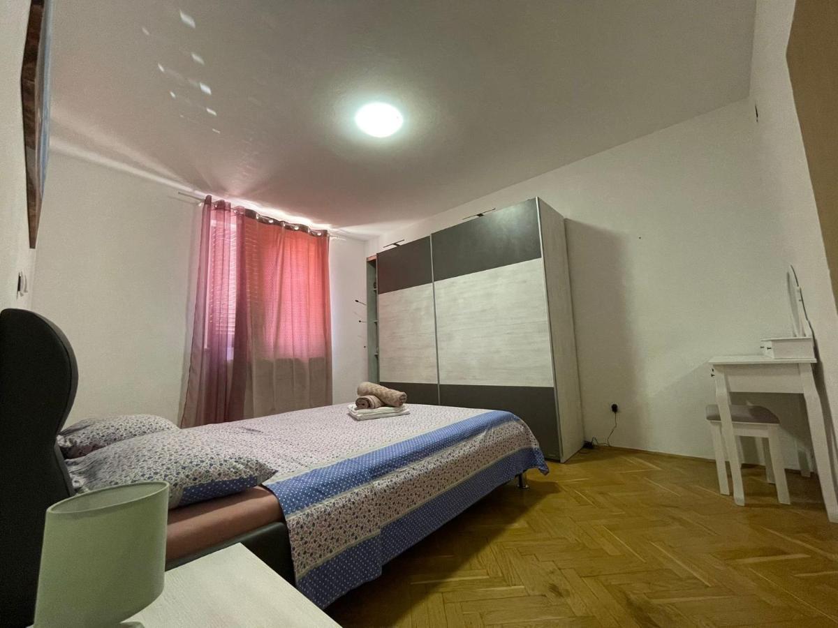 Apartments Fratelli Malinska Exterior photo
